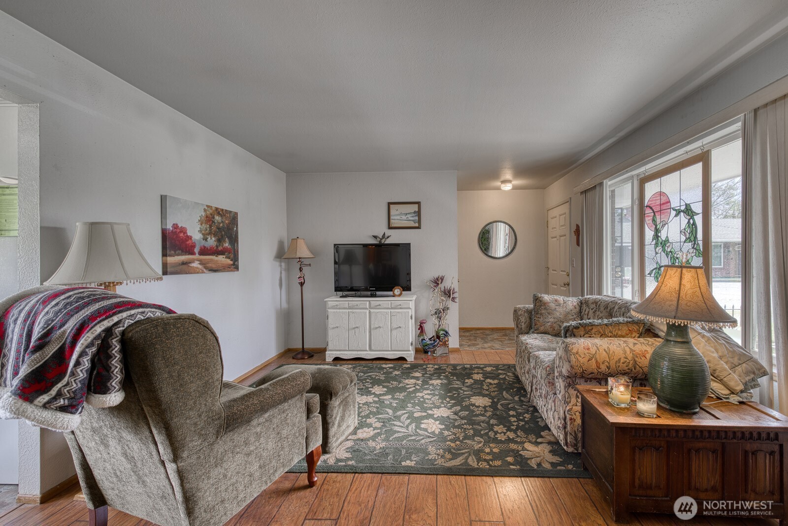 5307 104th Street SW 5305