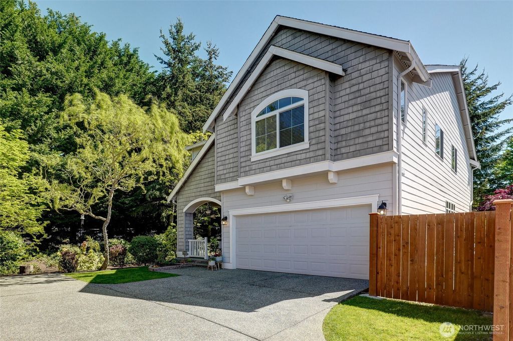 Photo of 13523 41st Avenue SE, Mill Creek, WA 98012 (MLS # 2371687)