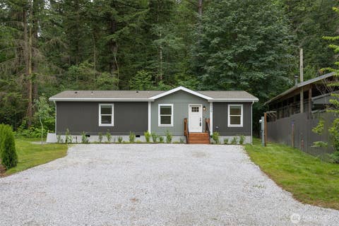 Photo of 8528 Juniper Place, Maple Falls, WA 98266 (MLS # 2544442)