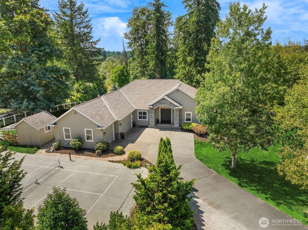 Photo of 12101 194th Avenue NE, Redmond, WA 98053 (MLS # 2378666)