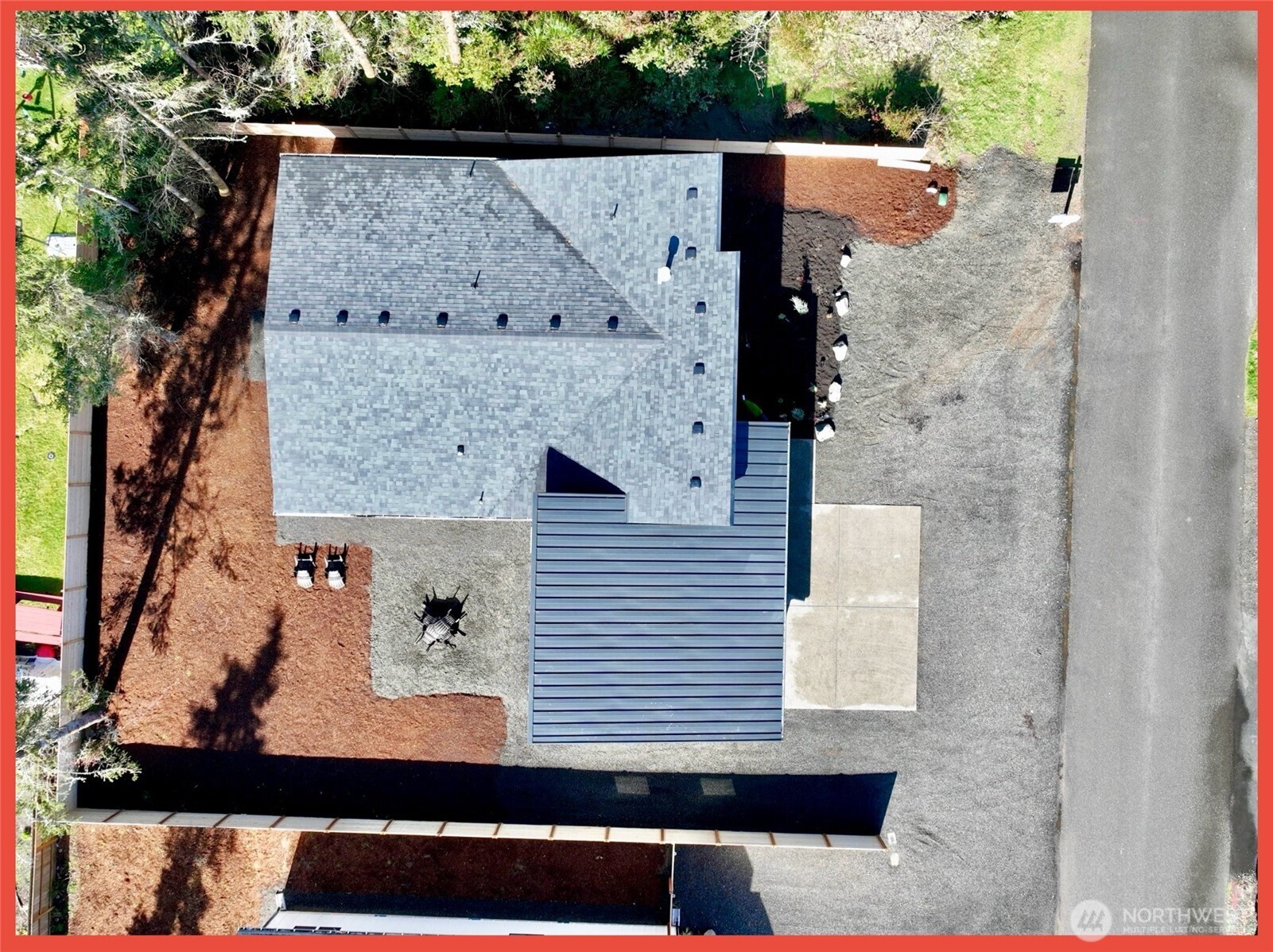 109 Sunrise Avenue SE