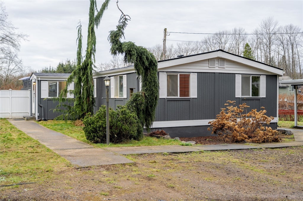 Photo of 16700 260th Drive SE, Monroe, WA 98272 (MLS # 2599880)