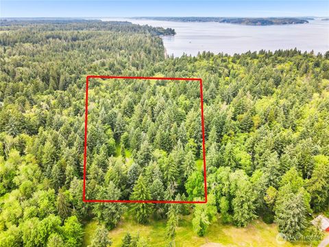 Photo of 7410 Grayhawk Lane NE, Olympia, WA 98516 (MLS # 2469327)