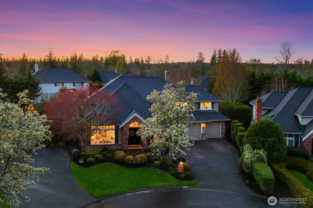 Photo of 2275 270th Court SE, Sammamish, WA 98075 (MLS # 2357325)