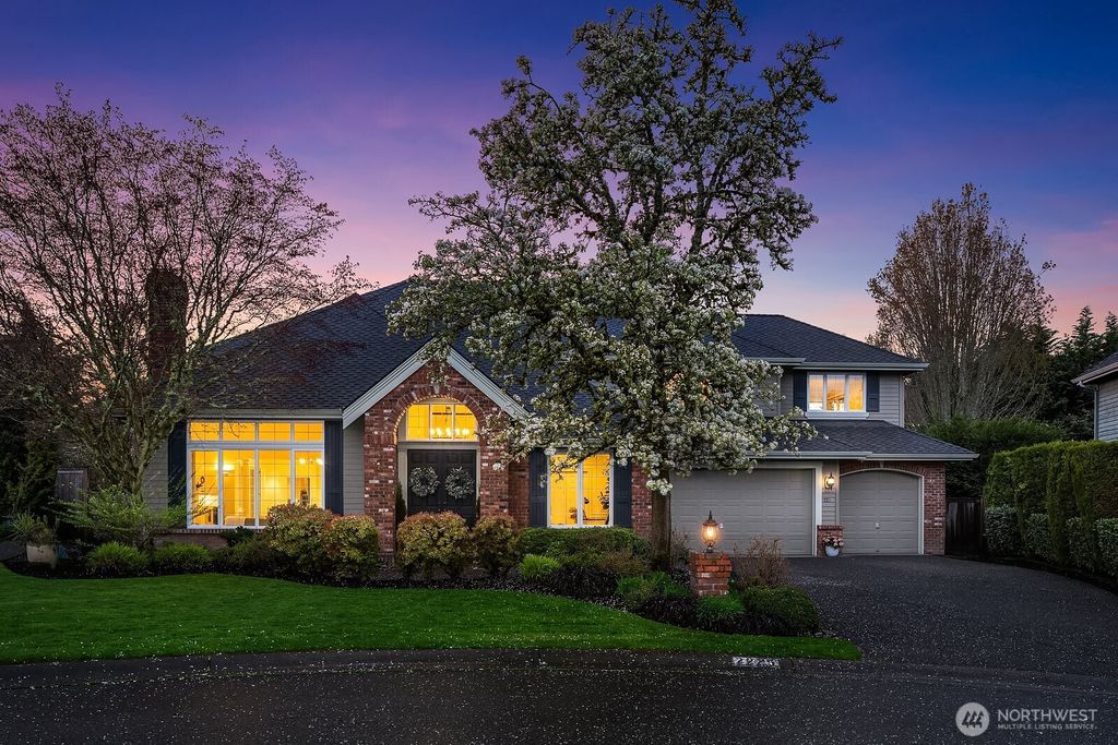 Photo of 2275 270th Court SE, Sammamish, WA 98075 (MLS # 2357325)