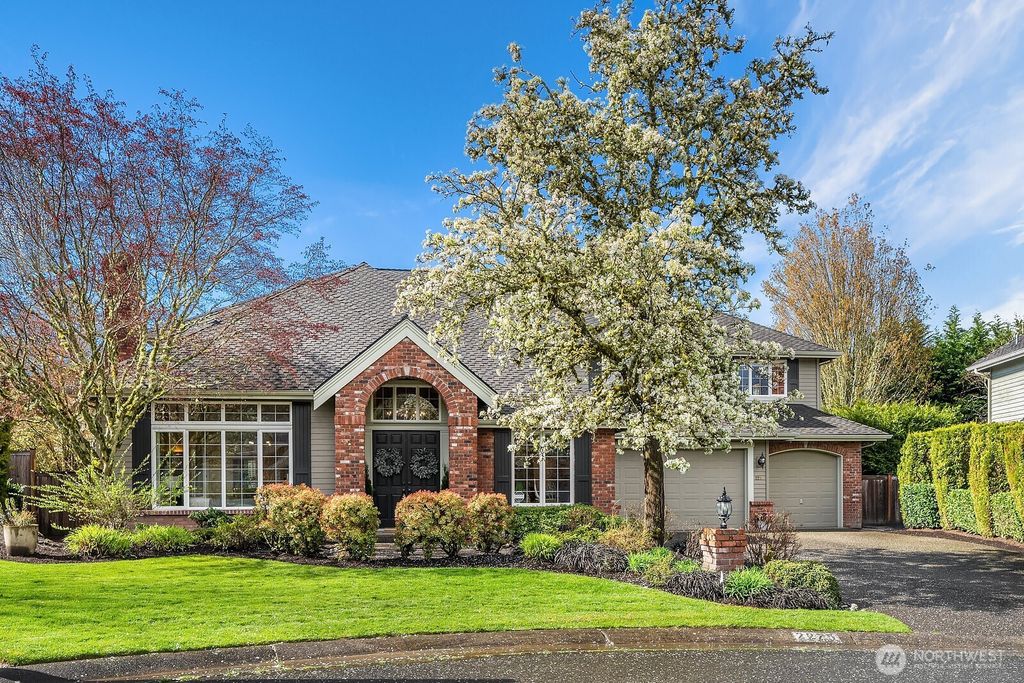 Photo of 2275 270th Court SE, Sammamish, WA 98075 (MLS # 2357325)