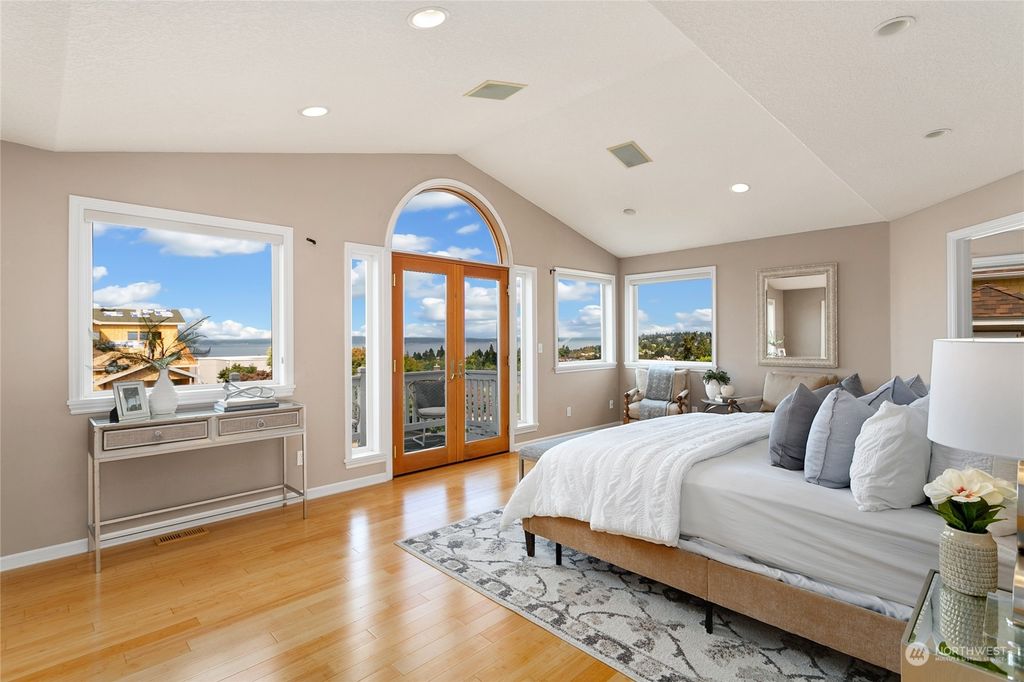 Photo of 6728 40th Avenue SW, Seattle, WA 98136 (MLS # 2157739)