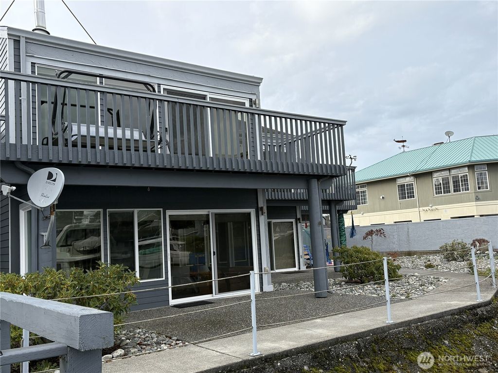 Photo of 2001 Skyline Way #103, Anacortes, WA 98221 (MLS # 2464360)