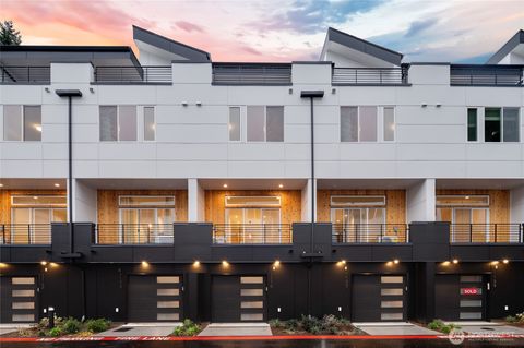 Photo of 1176 129th Court NE, Bellevue, WA 98005 (MLS # 2455395)