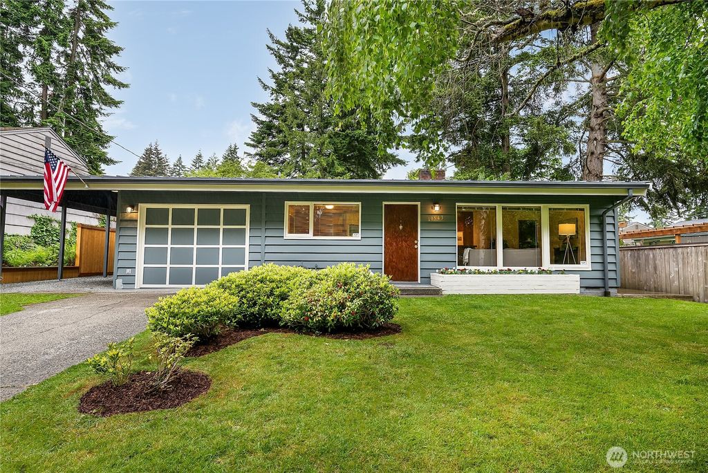Photo of 19543 Meridian Avenue N, Shoreline, WA 98133 (MLS # 2384963)