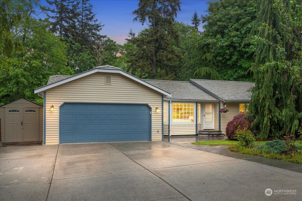 Photo of 7292 44th Place W, Mukilteo, WA 98275 (MLS # 2241963)