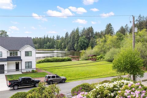 6813 82nd Avenue NW Gig Harbor WA 98335