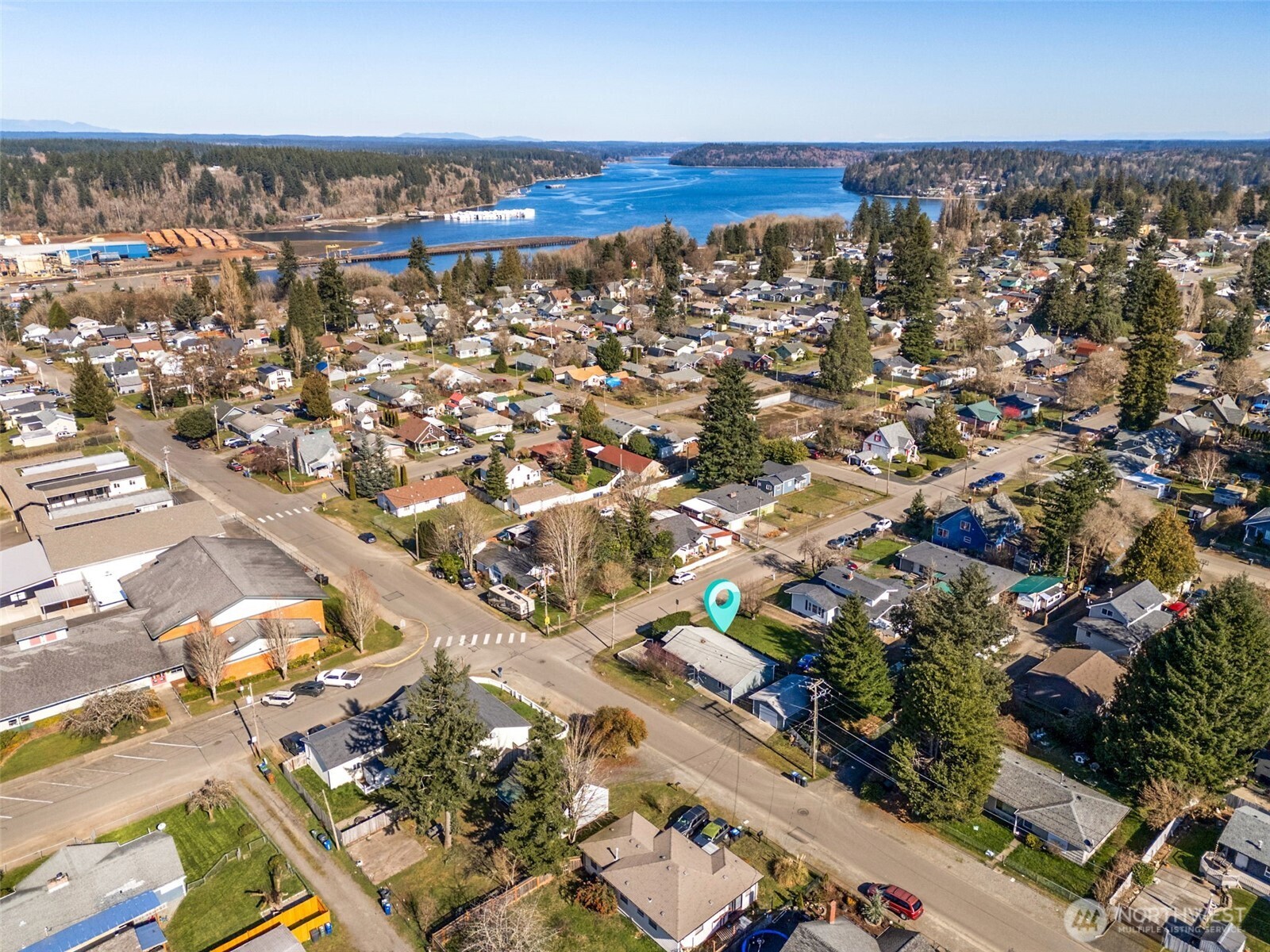 405 E Bellevue Avenue