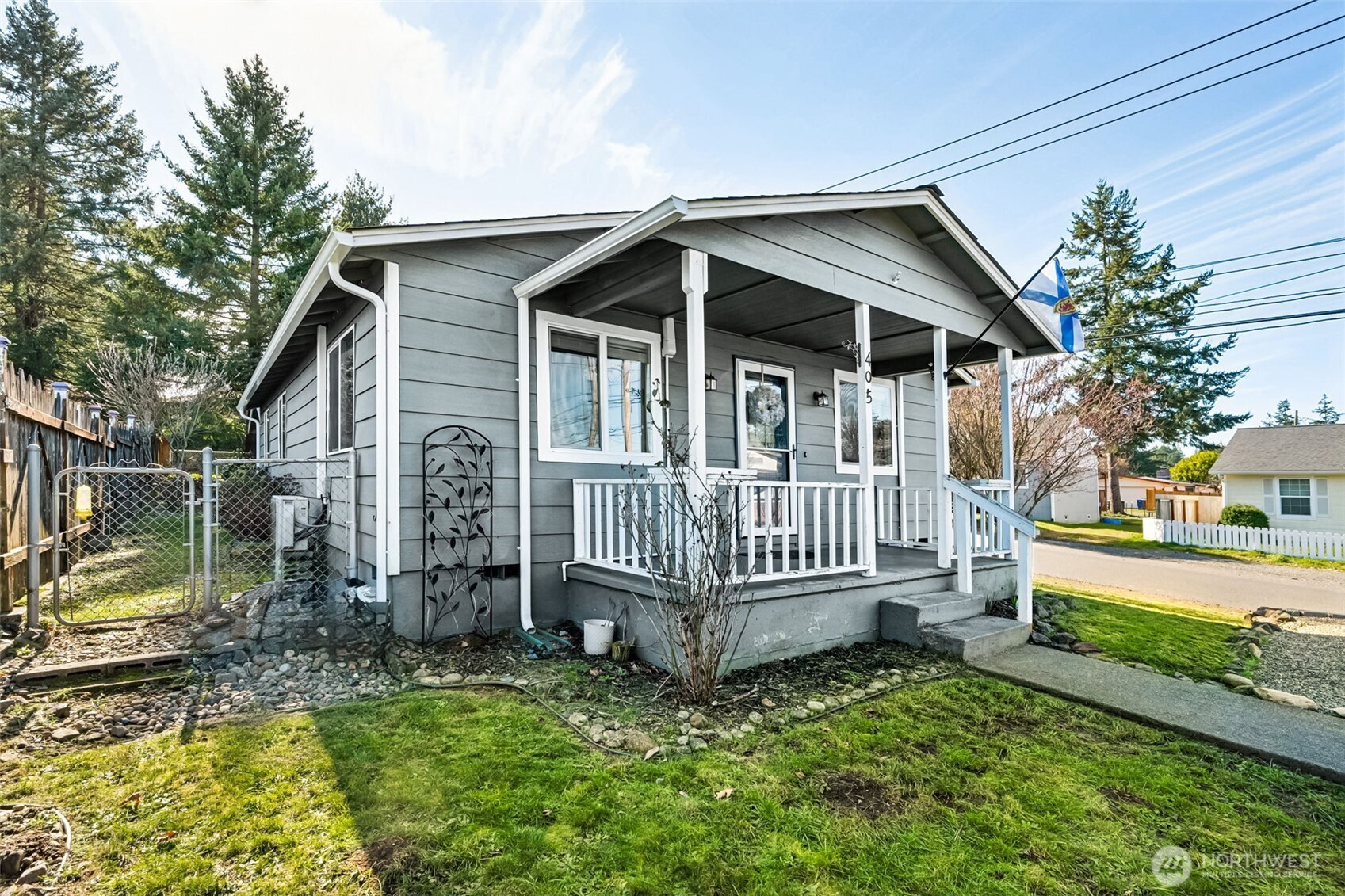 405 E Bellevue Avenue