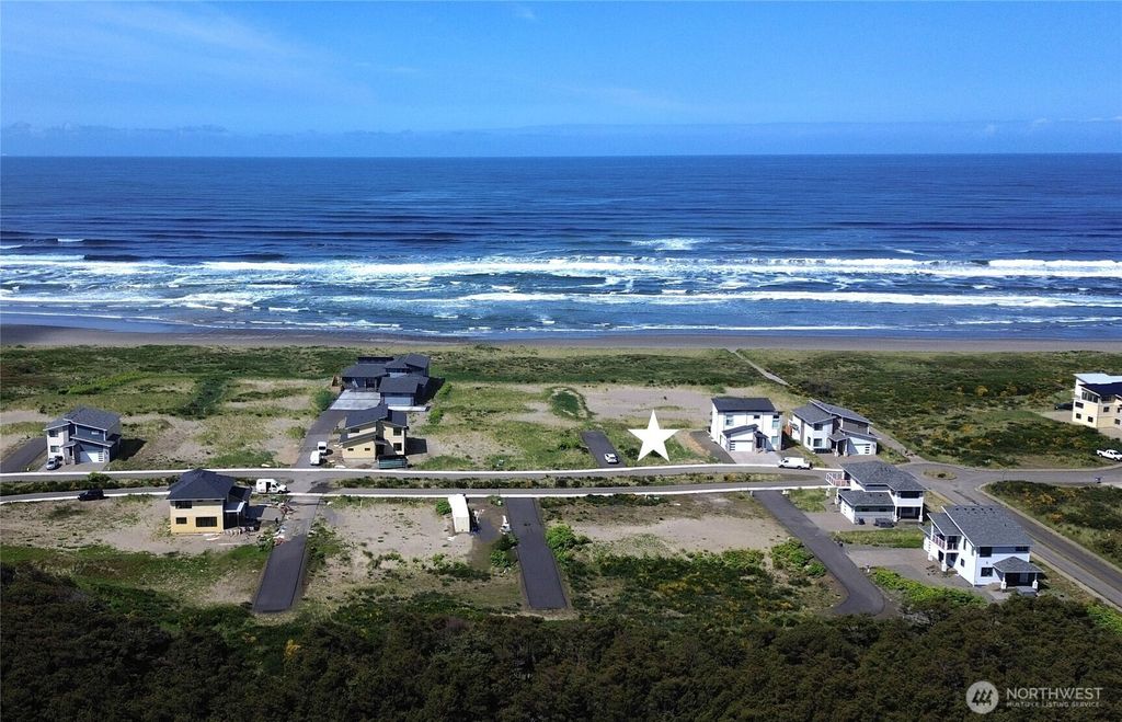 Photo of 1409 S Cohasset Crest Crst, Westport, WA 98595 (MLS # 2463399)