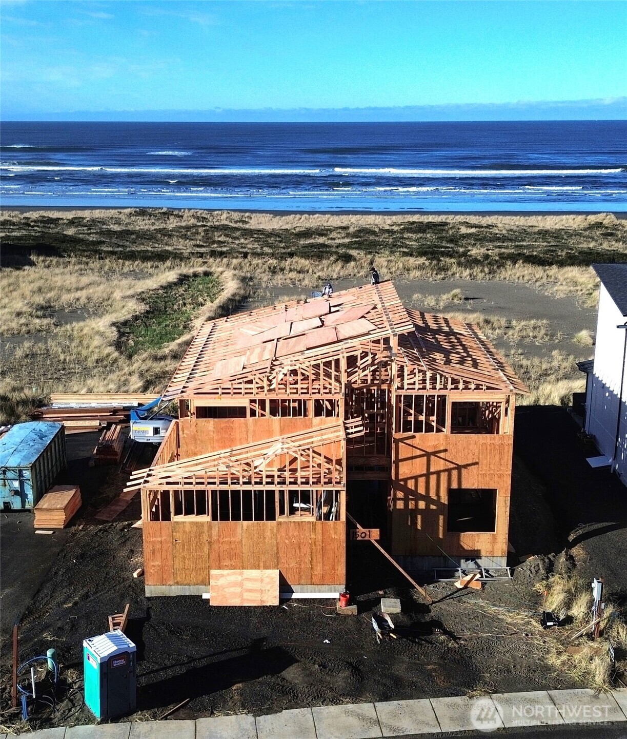 1409 S Cohasset Crest