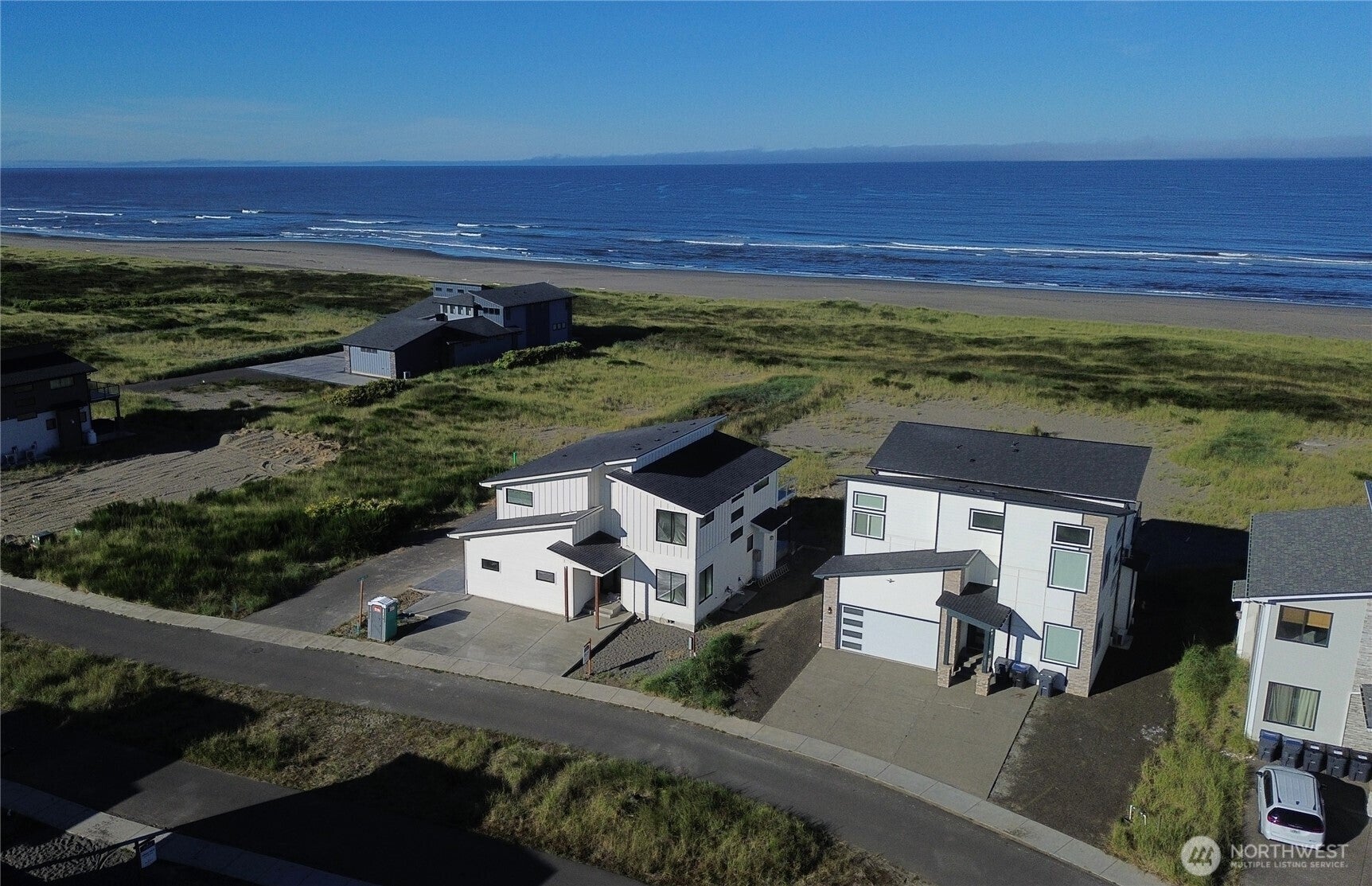 1409 S Cohasset Crest