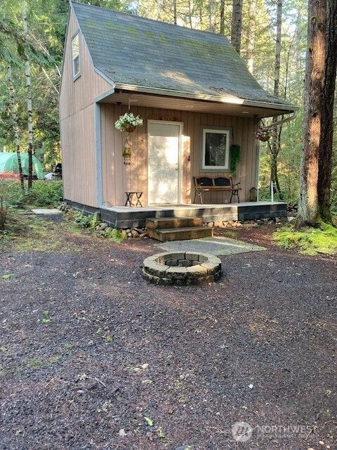 320 N Mt Jupiter Drive Hoodsport WA 98548