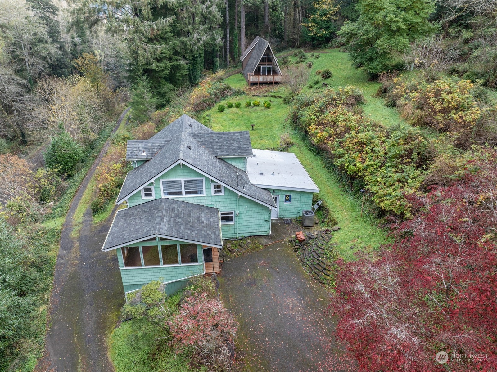 520 Upper Grand Avenue