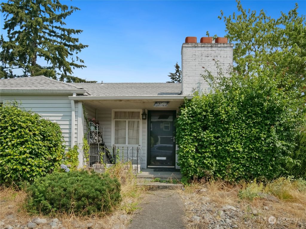Photo of 3310 9th Avenue W, Seattle, WA 98119 (MLS # 2269368)