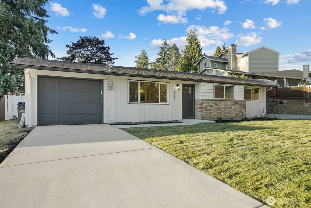 Photo of 4515 181st Place SW, Lynnwood, WA 98037 (MLS # 2418244)