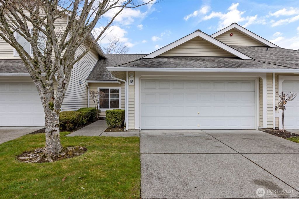 Photo of 1405 60th Street SE #B, Auburn, WA 98092 (MLS # 2484419)