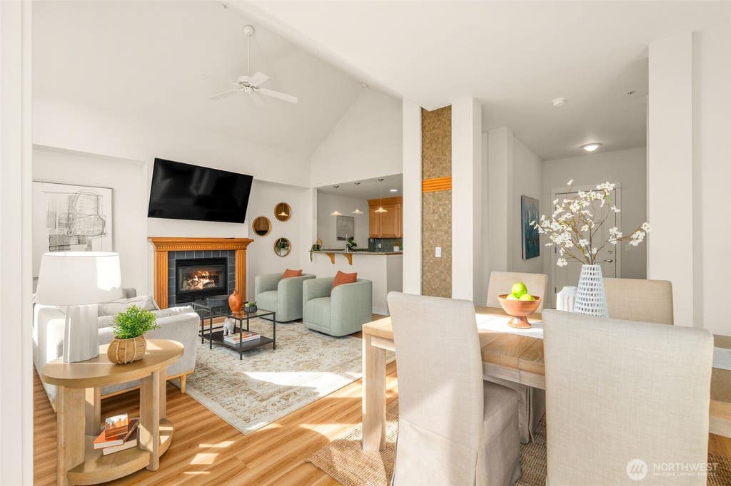 Photo of 55 Williams Avenue S #401, Renton, WA 98057 (MLS # 2569197)