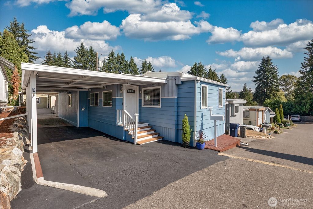 Photo of 23708 Locust Way Way #9, Bothell, WA 98021 (MLS # 2436500)