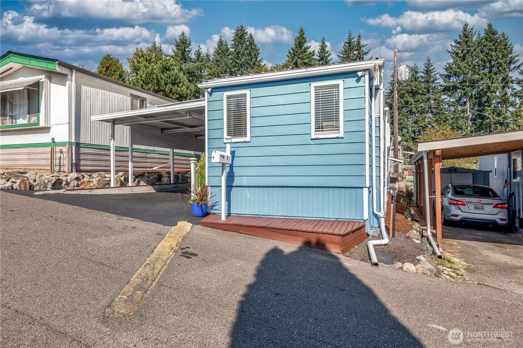 Photo of 23708 Locust Way Way #9, Bothell, WA 98021 (MLS # 2436500)