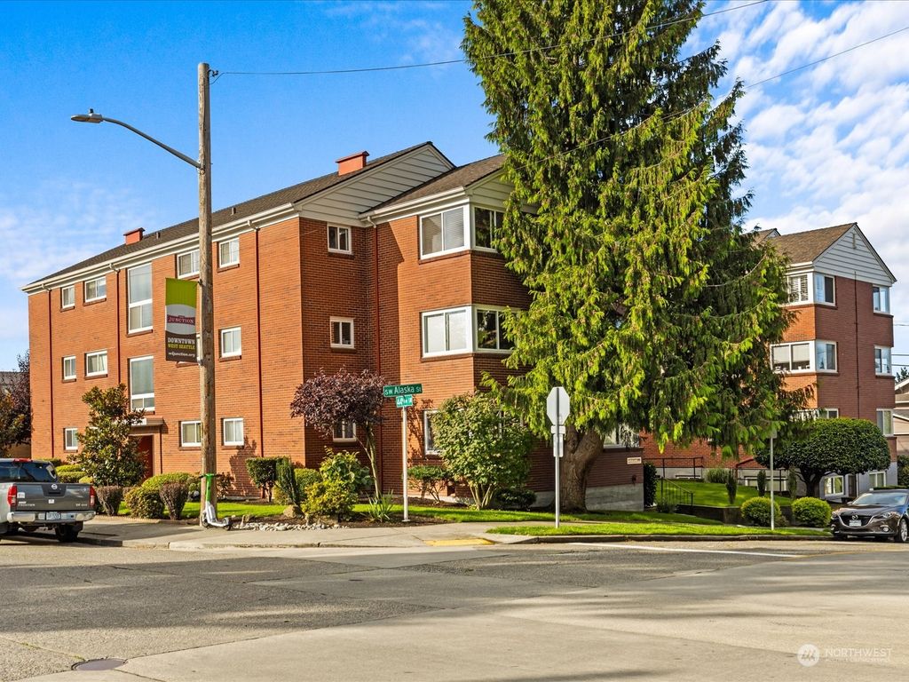 Photo of 4405 SW Alaska Street #303, Seattle, WA 98116 (MLS # 2165611)