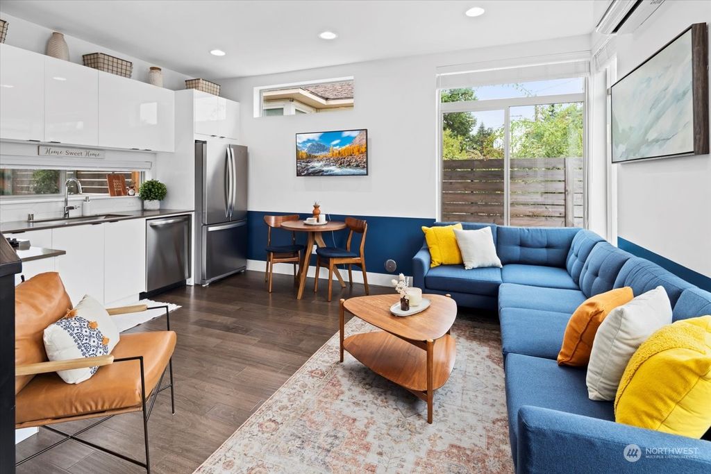 Photo of 1119 A N 82nd Street, Seattle, WA 98103 (MLS # 2161800)