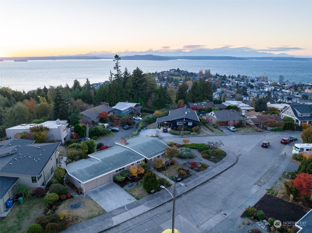 Photo of 3311 Frater Avenue SW, Seattle, WA 98116 (MLS # 2014706)