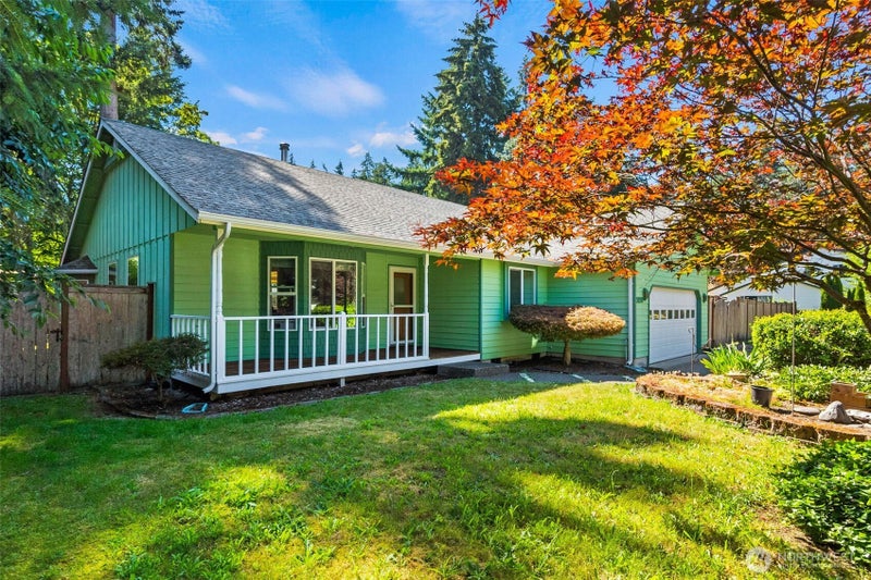 3930 Oxford Loop SE
