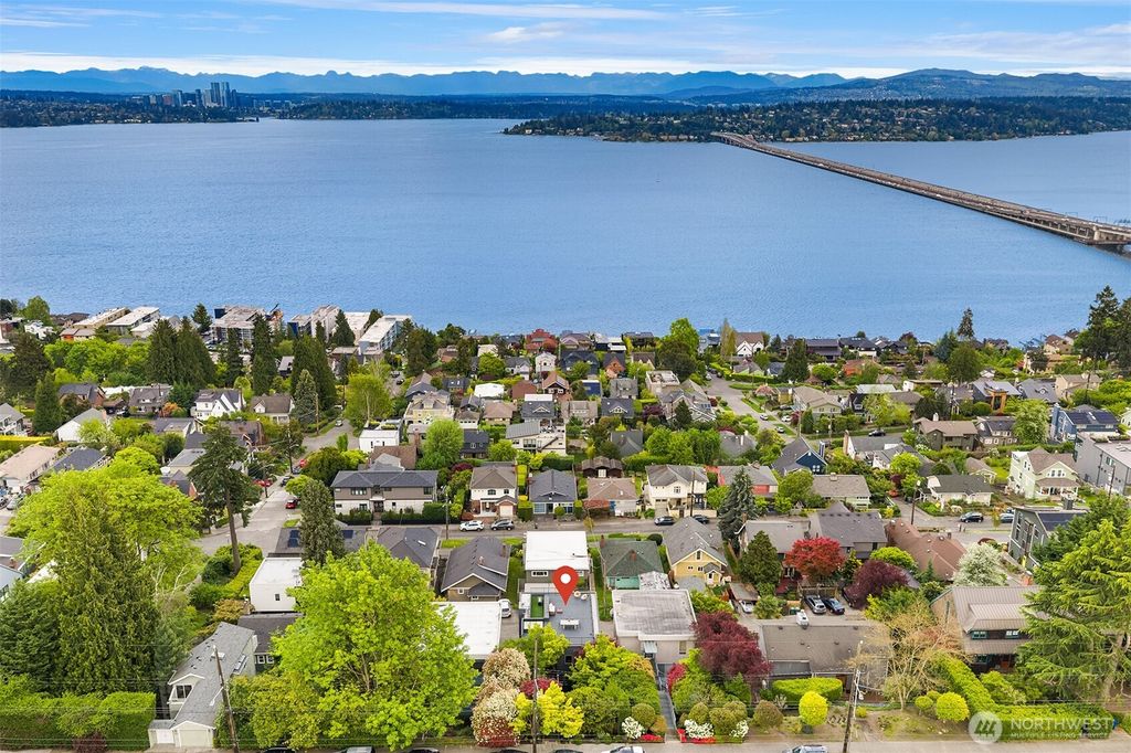 listing image 9360460037277985943