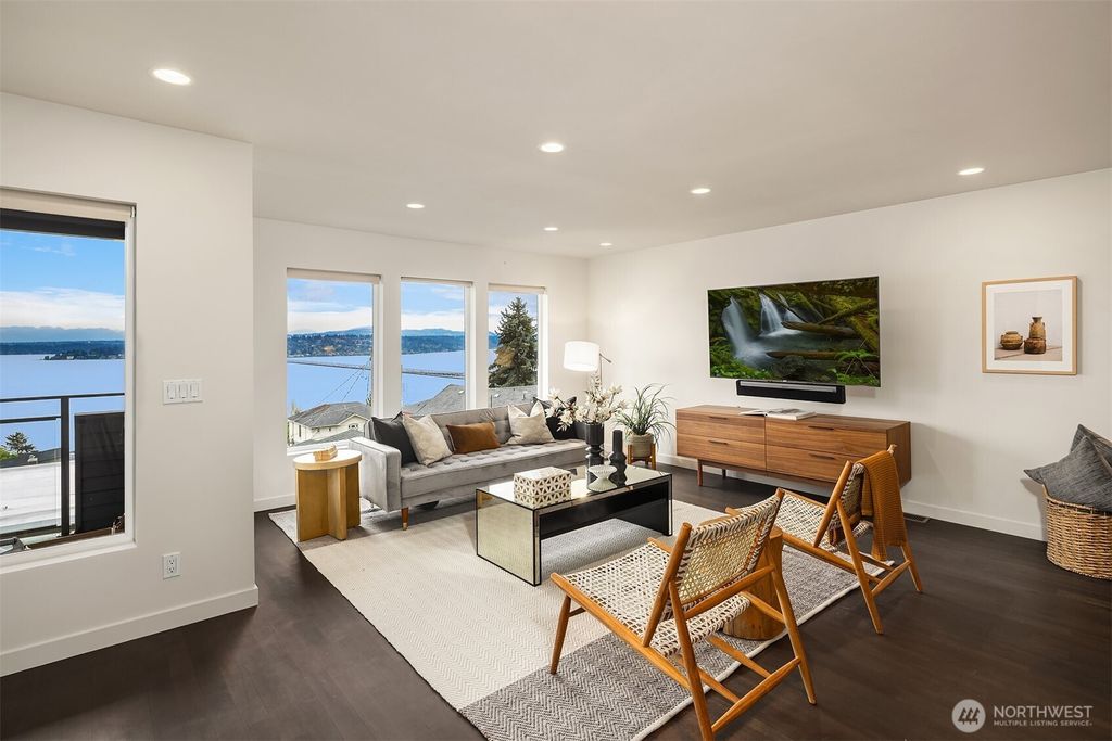 listing image 9368324155392410209