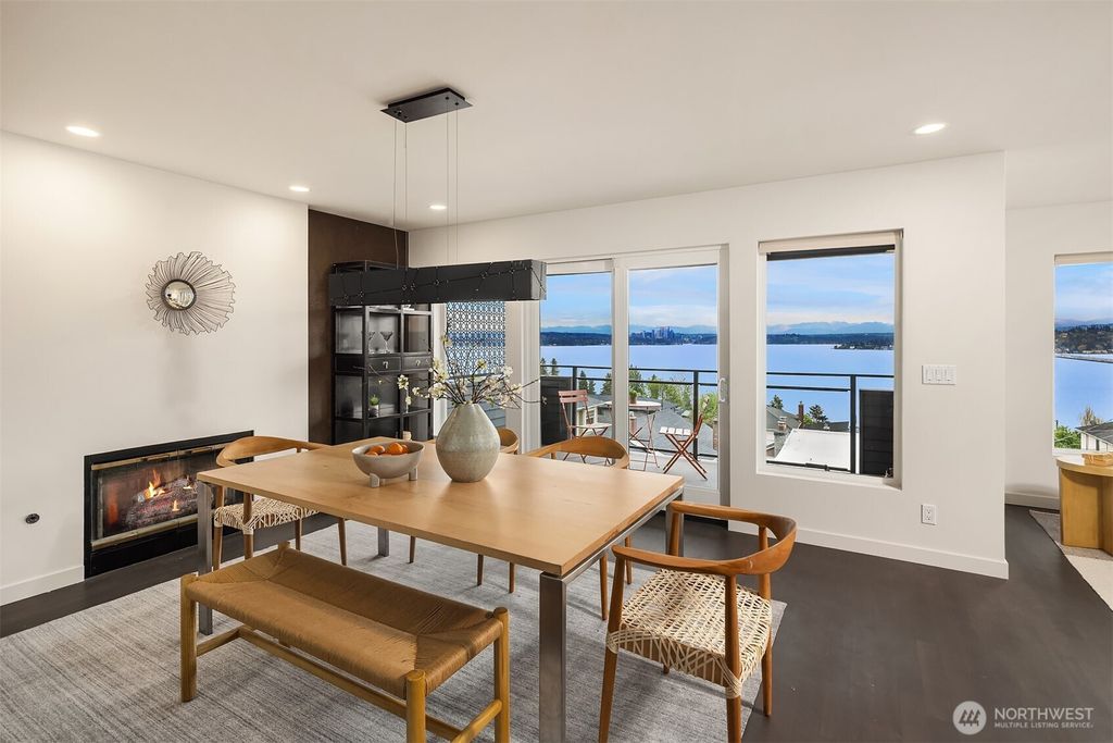 listing image 9369180068963053497