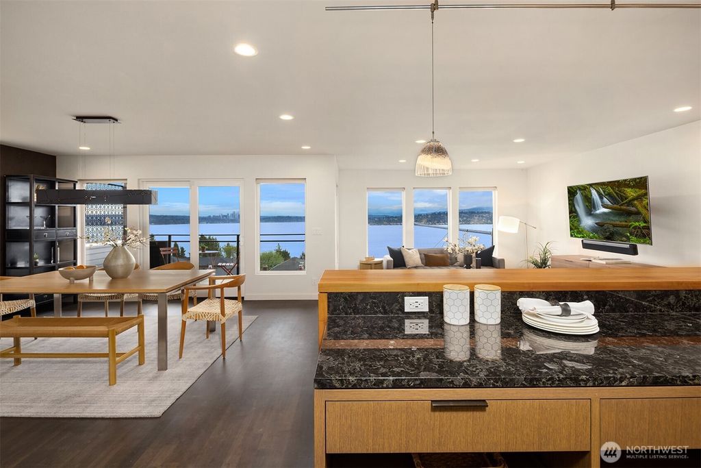 listing image 9363604958755752577