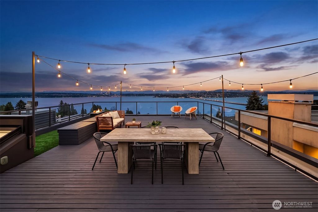Photo of 814 31st Avenue S, Seattle, WA 98144 (MLS # 2517444)