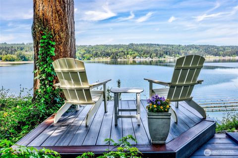 Photo of 4999 Erlands Point Road NW, Bremerton, WA 98312 (MLS # 2526884)