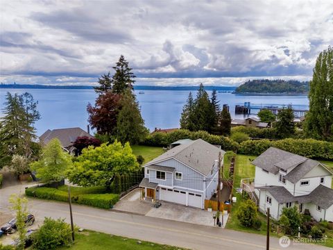 3871 SE Cherry Street Port Orchard WA 98366