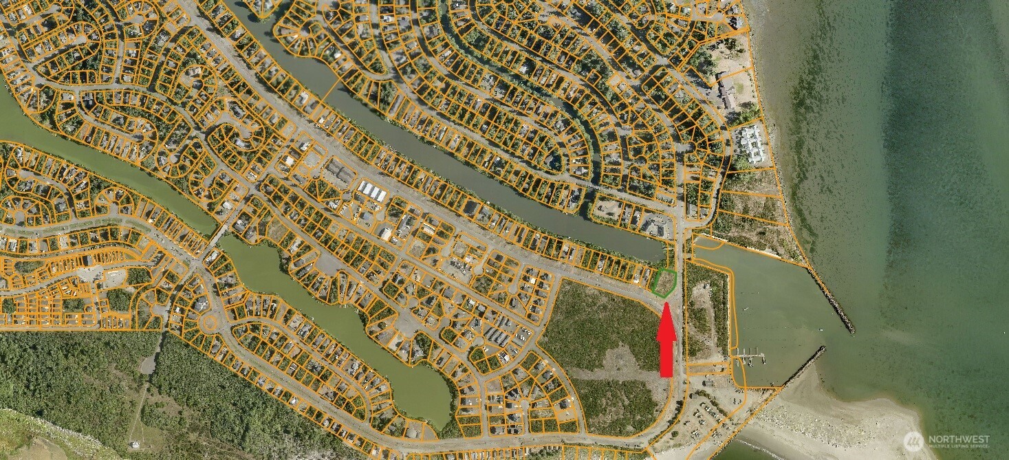 1049 Discovery Avenue SE