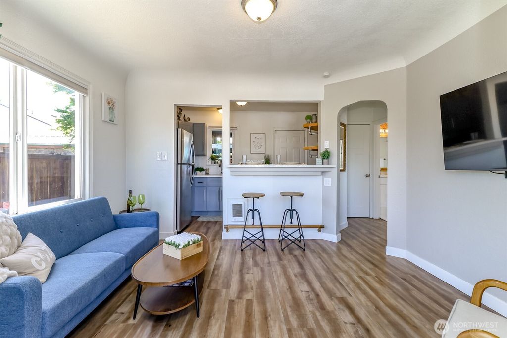 Photo of 606 S 61st Street, Tacoma, WA 98408 (MLS # 2515670)