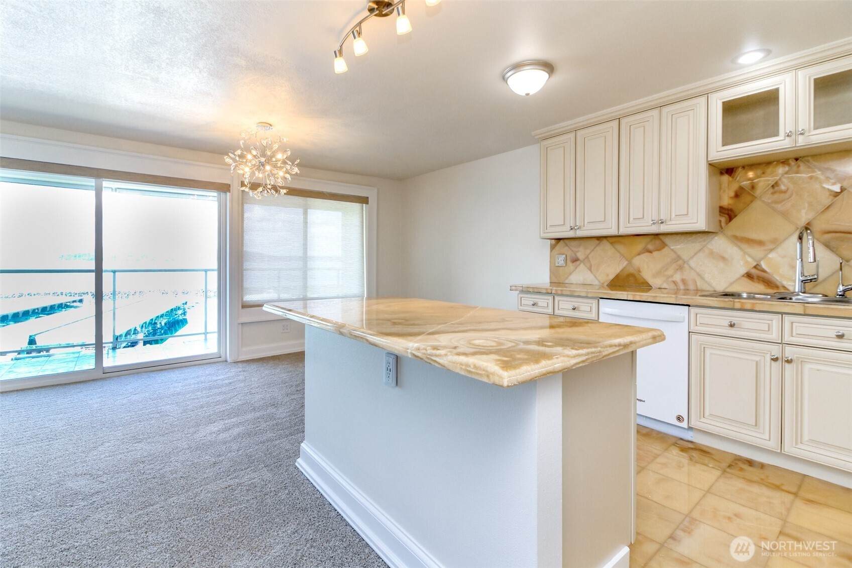 22315 6th Ave S A402