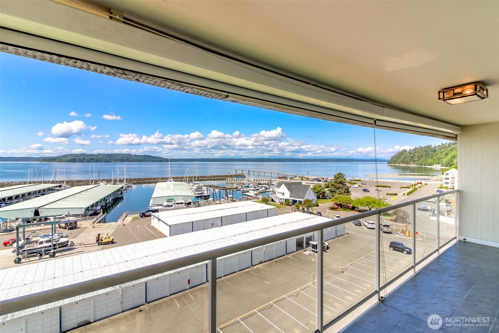 22315 6th Ave S A402