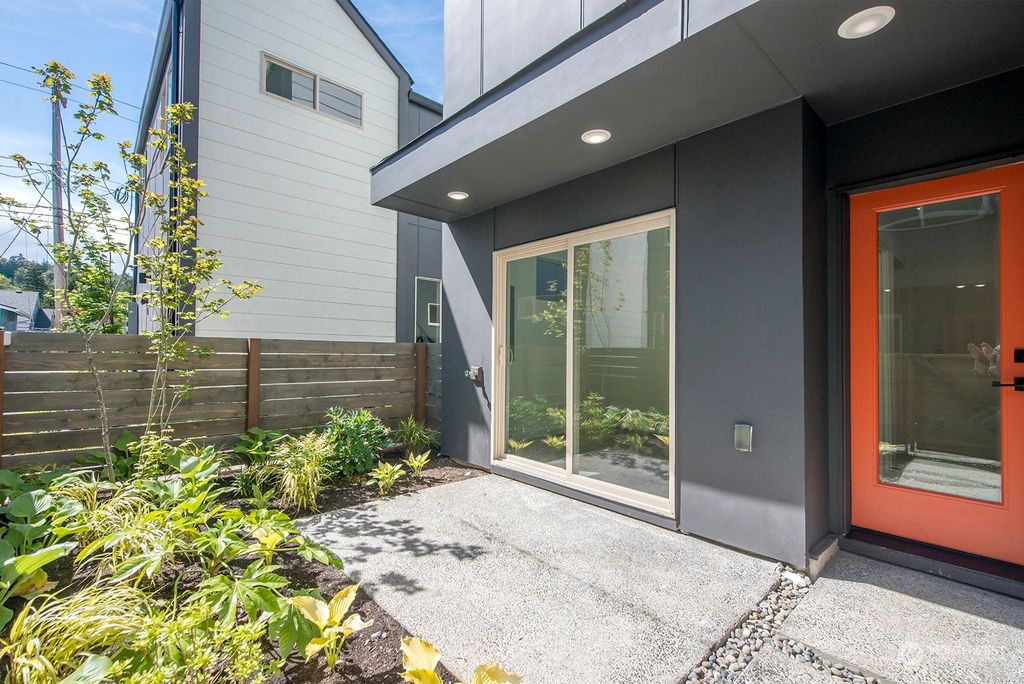 Photo of 5041 25th Avenue SW #B, Seattle, WA 98106 (MLS # 2246624)