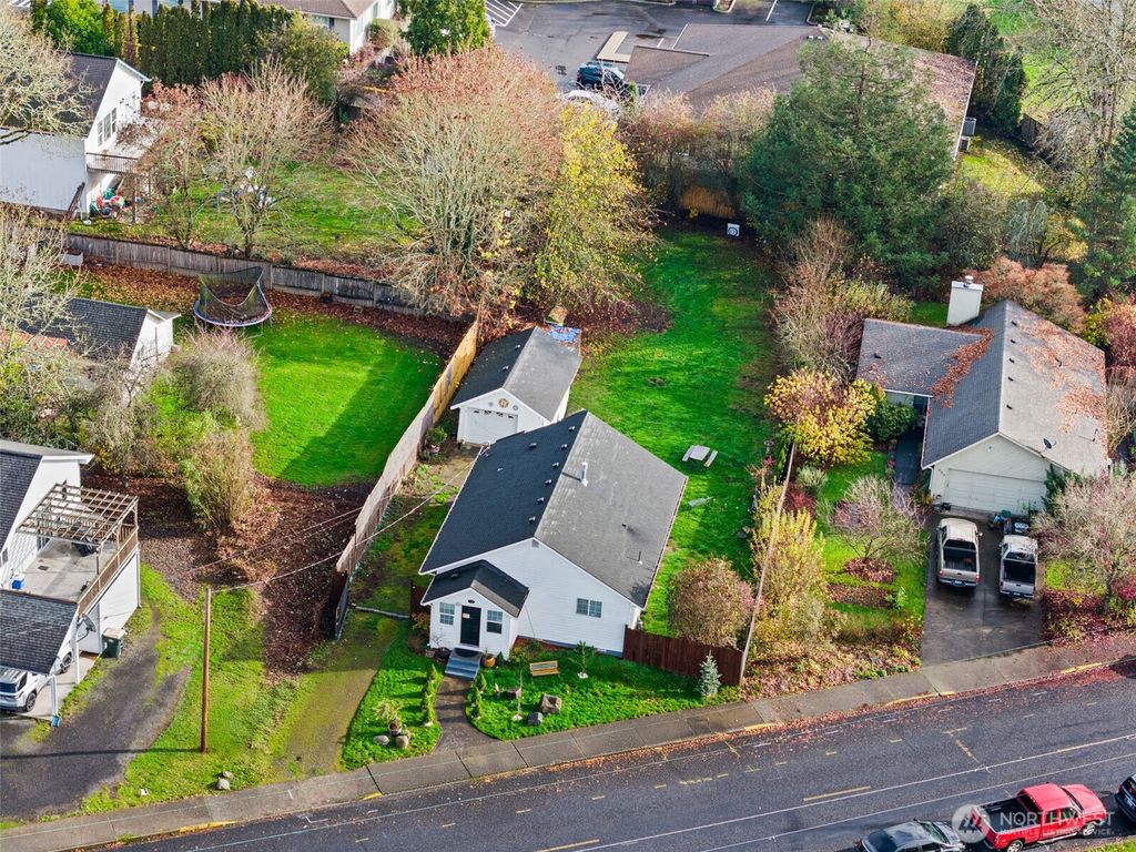 Photo of 226 SW 16th St St, Chehalis, WA 98532 (MLS # 2457944)