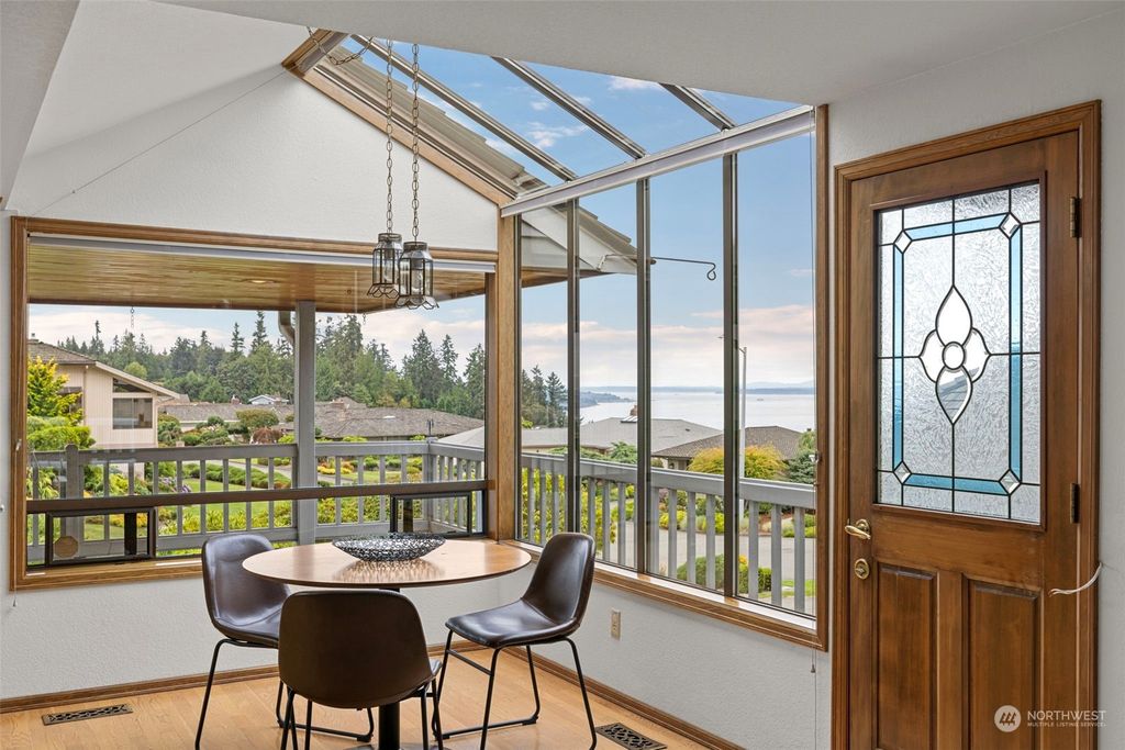 Photo of 6613 136th Place SW, Edmonds, WA 98026 (MLS # 2278104)