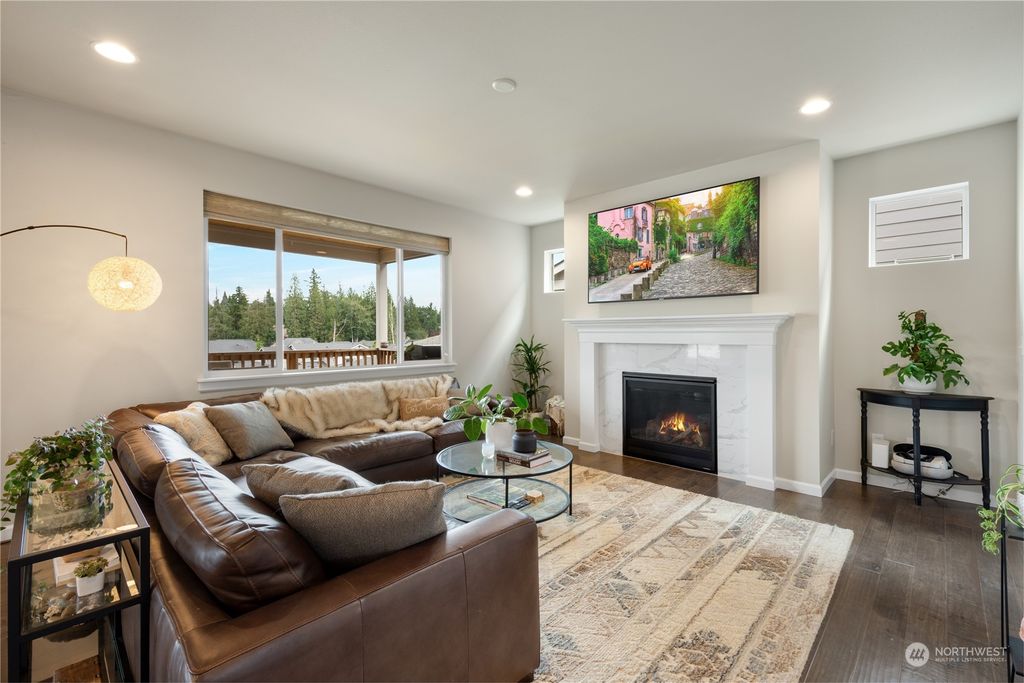 Photo of 25726 207th Avenue SE, Covington, WA 98042 (MLS # 2033390)