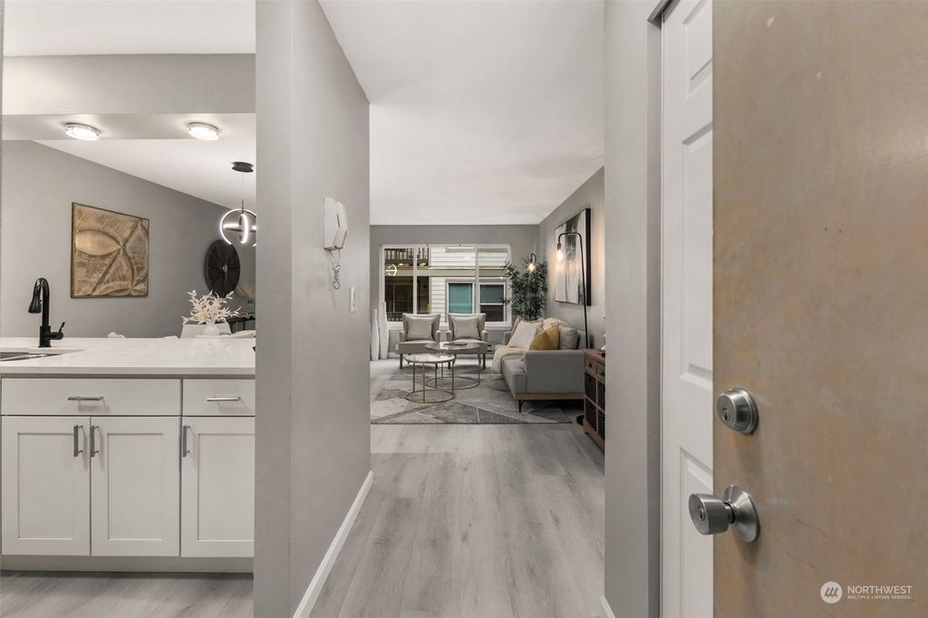 Photo of 11223 Corliss Avenue N #203, Seattle, WA 98133 (MLS # 2268760)