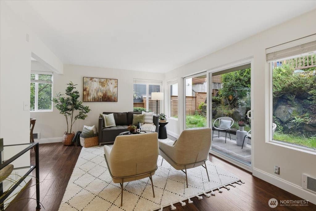 Photo of 2552 14th Avenue W #203, Seattle, WA 98119 (MLS # 2572748)
